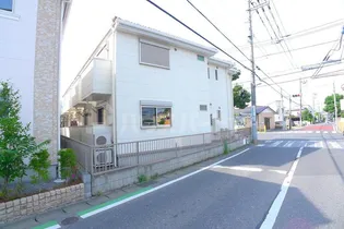 デュオーラ西原【1階】の外観