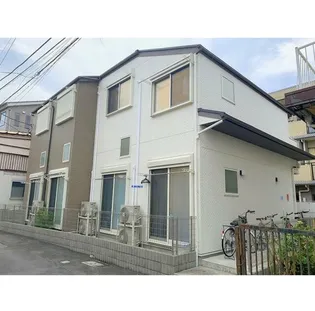 アザーレ調布【1階】の外観