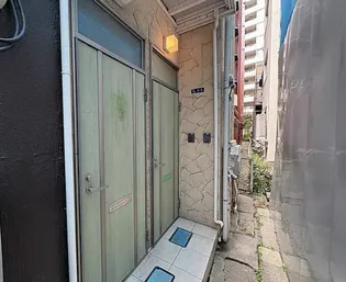 湊DENアパートメント【1階】の外観