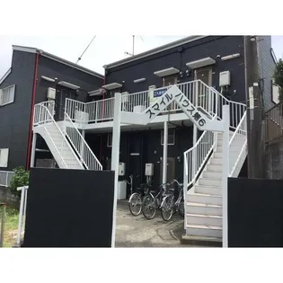 神奈川県厚木市三田【アパート】の外観