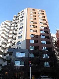 東京都新宿区市谷薬王寺町【マンション】の外観