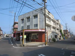 岩佐コーポ【3階】の外観