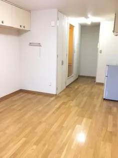 サザンブライトII【3階】の居間