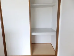 シャンツェ B棟【1階】の内装