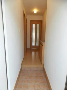 ピエサ リンド【1階】の玄関