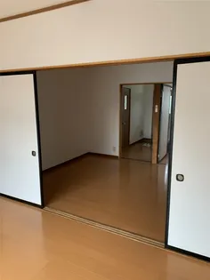 高萩アパート【2階】の居間