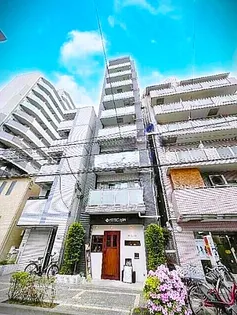 東京都台東区東上野6【マンション】の外観