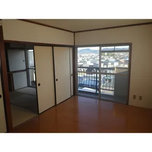 マンション瑞凰【7階】の居間