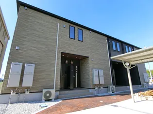 高知県香南市野市町西野【アパート】の外観