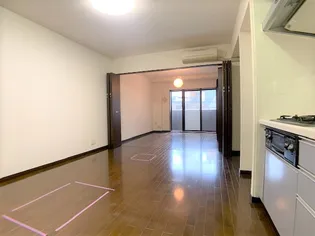ベルヴィラージュ目黒【3階】の居間