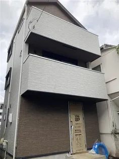 神奈川県横浜市西区御所山町【一戸建】の外観