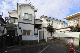クレール中山の画像