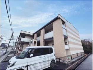 レオパレスカーサ【1階】の外観