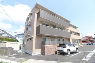 サスティーナの画像