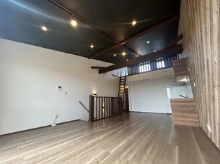 シーサイドテラス一宮【1階】の居間