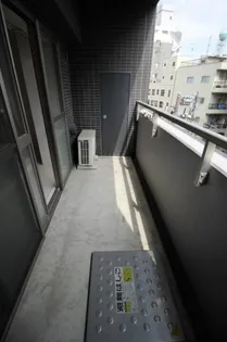 東京都文京区千駄木3【マンション】の間取り