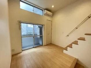 アオトゥーレ吉塚【1階】の内装