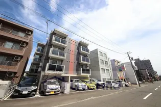 北海道札幌市白石区本郷通12丁目南【マンション】の外観