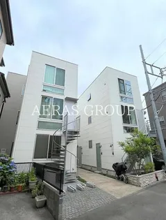 THE RIVER SIDE AOTOの画像