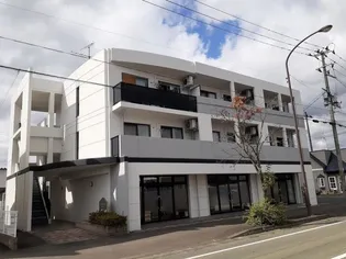 アクシスコートの画像