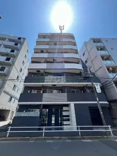 東京都新宿区河田町【マンション】の外観