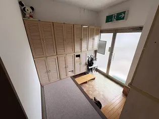 コーポラスなるせV【3階】の地図