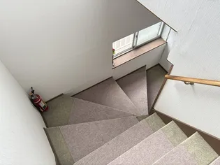 コーポラスなるせV【3階】の地図