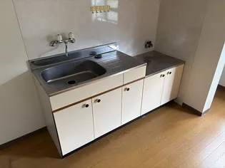 コーポラスなるせV【3階】のキッチン