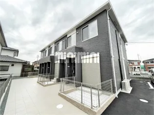 Luana【1階】の外観