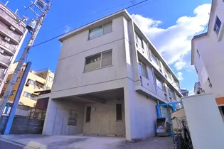 ストレッチ西落合【3階】の外観