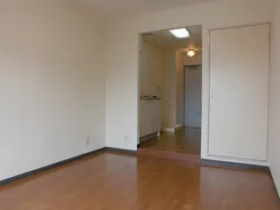 ワークビレッジ【2階】の内装