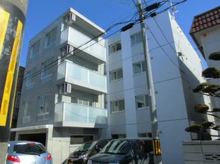 エール学園前【3階】の外観