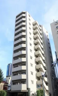 東京都新宿区西新宿8【マンション】の外観