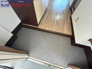 コーポアポロ【3階】の玄関