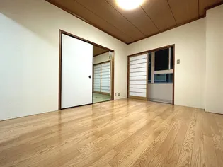 リーガルコーポ【1階】の居間