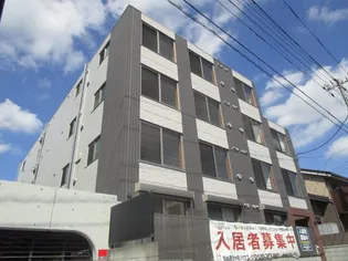 ロイヤルヒルズ成増【1階】の外観