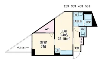 Eastview Palace【4階】の間取り