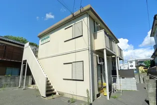クレソンハウス【1階】の外観