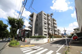 メゾンドゥルポールの画像