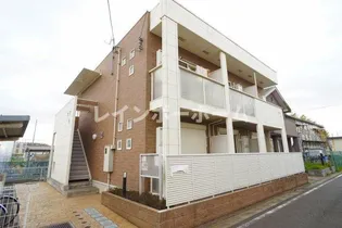 グランドライフB棟【1階】の外観