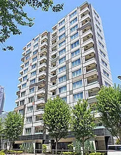 東京都新宿区北新宿1【マンション】の外観