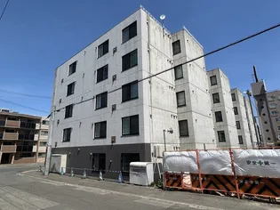 カレラ月寒中央【5階】の外観