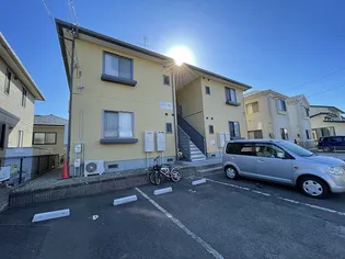 バリュージュ鶴ヶ谷【2階】の外観