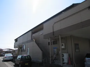 ラプラージュエストの画像