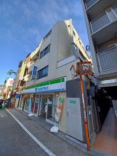 キャピタル808【3階】の外観