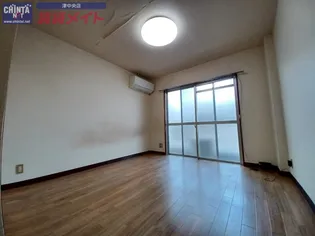 コーポアポロ【3階】の居間