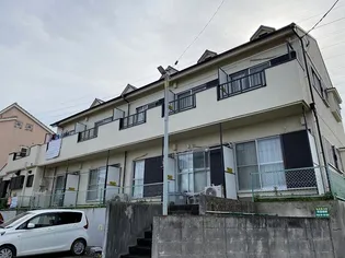 ハウスジュン【1階】の外観