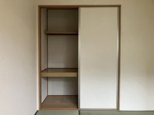 プログレス・アイ【2階】の内装