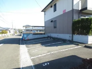 プログレス・アイ【2階】の内装