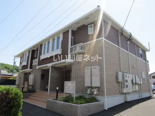 愛知県瀬戸市東郷町【アパート】の外観